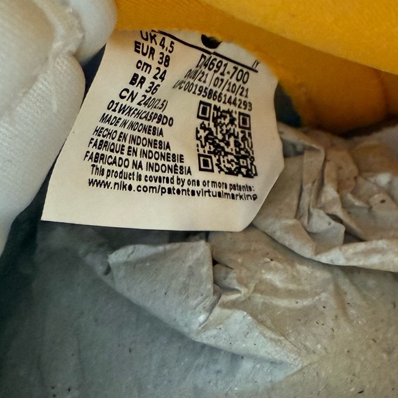 Nike Dunk High University Gold Orange W  size 7, DQ4691700 Brand New! - Picture 3 of 8